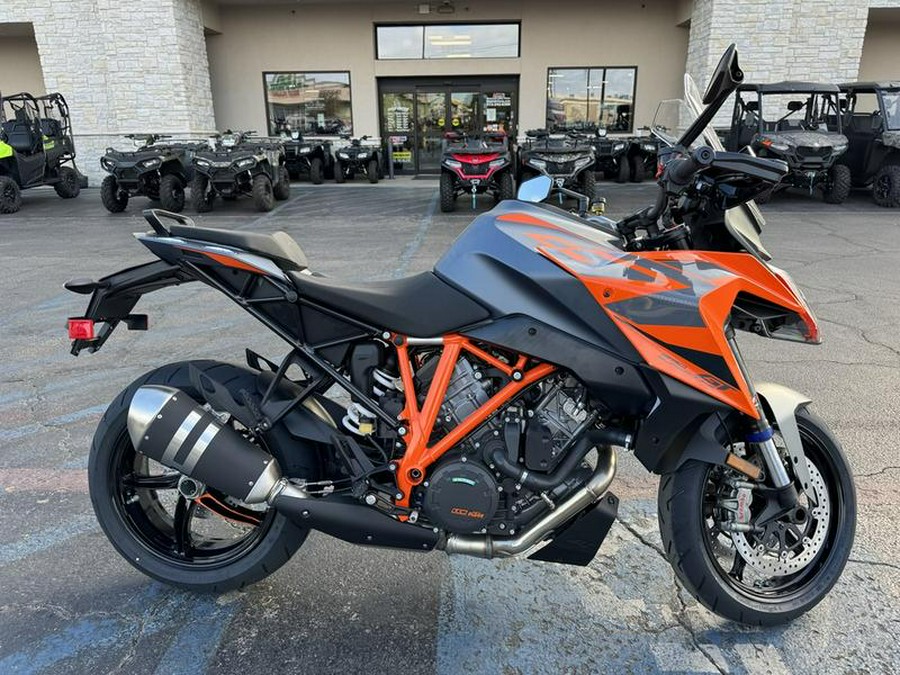 2024 KTM 1290 Super Duke GT