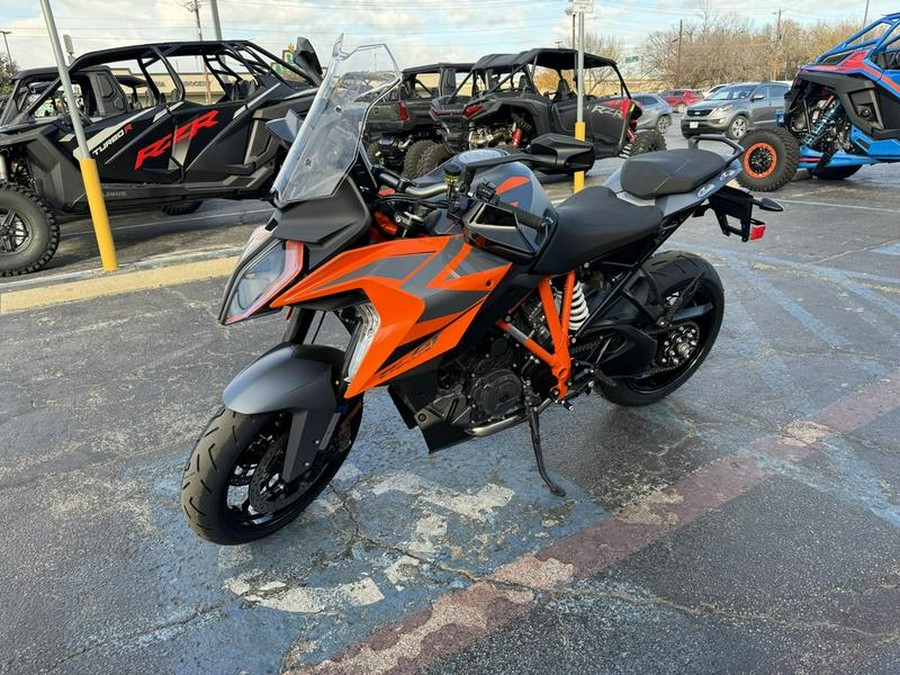 2024 KTM 1290 Super Duke GT