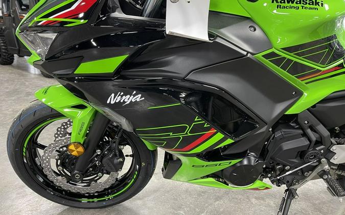 2024 Kawasaki Ninja® 650 KRT Edition ABS