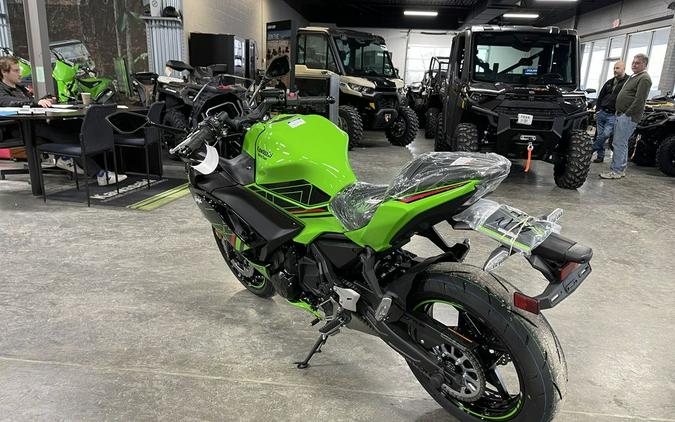 2024 Kawasaki Ninja® 650 KRT Edition ABS