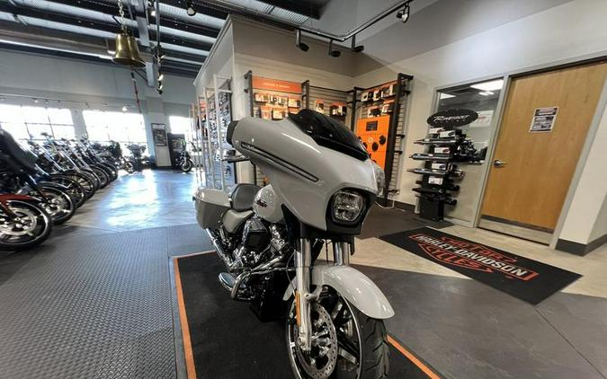 2024 Harley-Davidson® FLHX - Street Glide®