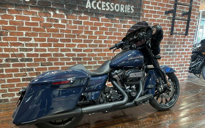 2019 Harley-Davidson FLHXS - Street Glide Special