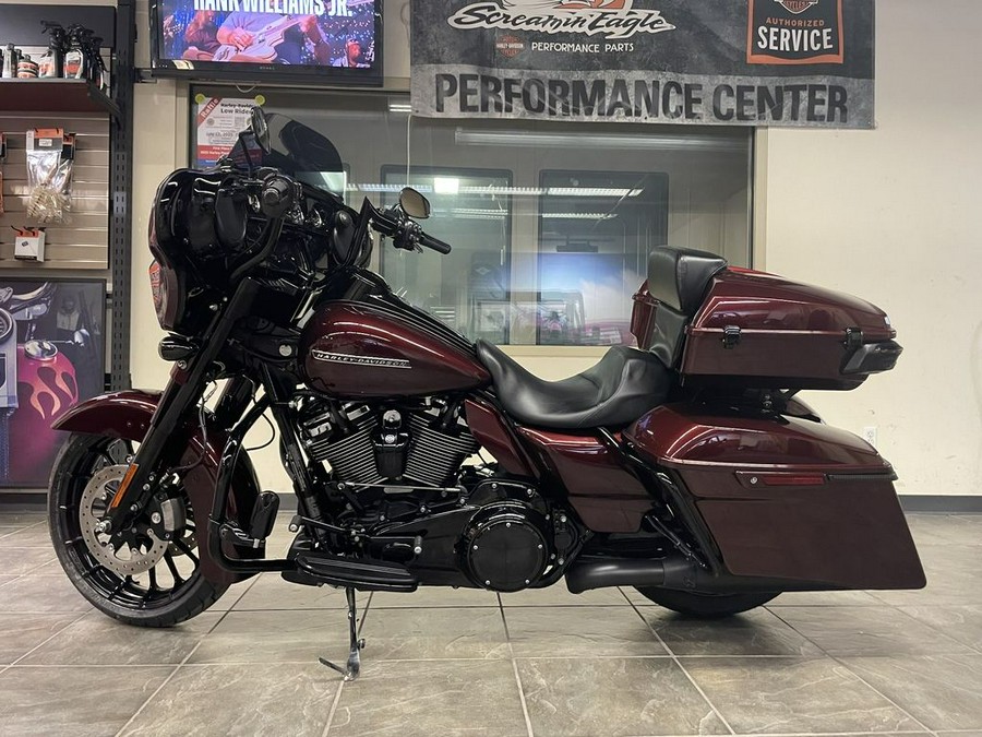 2018 Harley-Davidson® FLHXS - Street Glide® Special