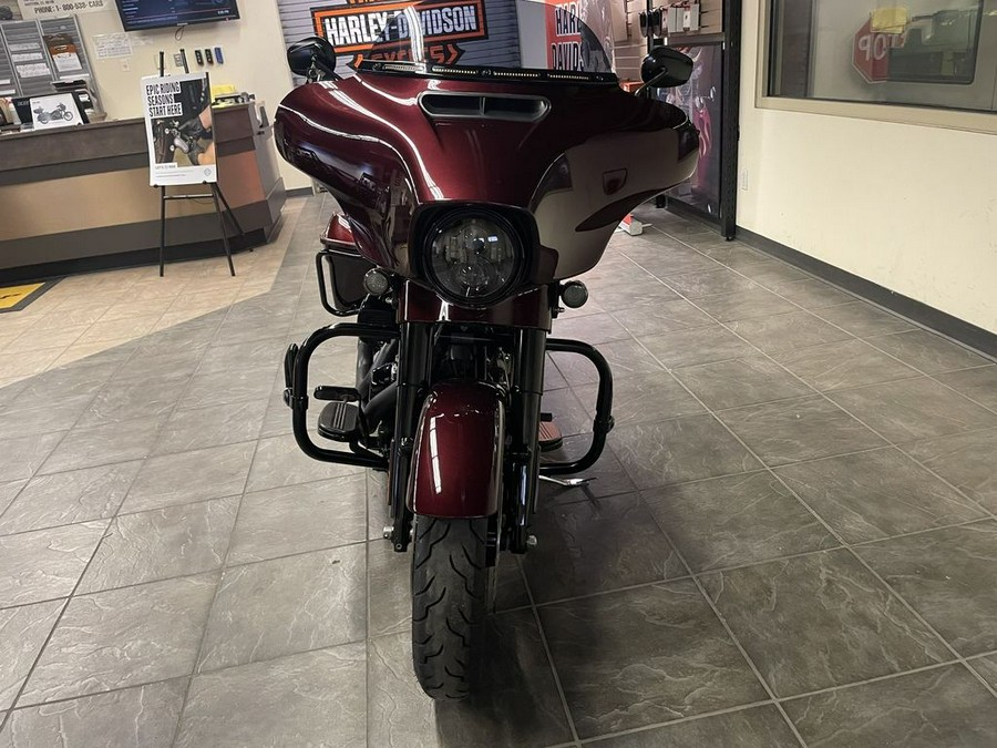 2018 Harley-Davidson® FLHXS - Street Glide® Special