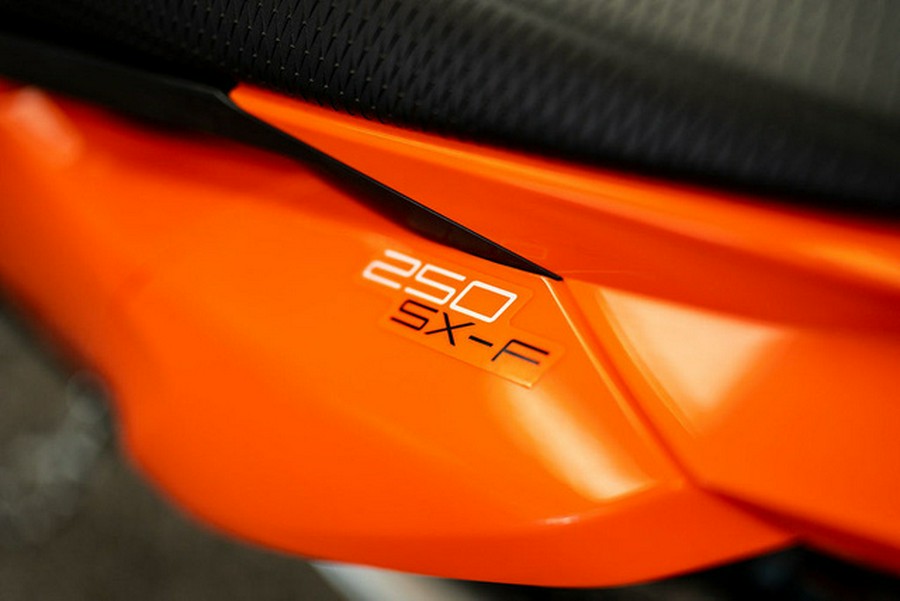 2025 KTM SX 250 F