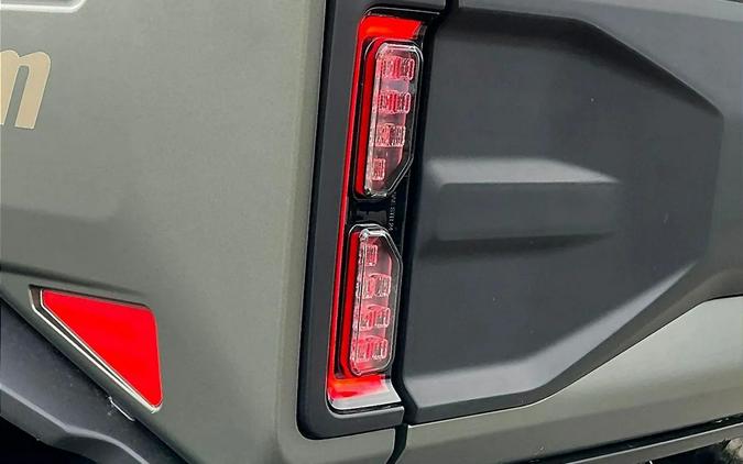 2026 Can-Am SSV DEF XMR 65 HD11 GN 26 XMR HALF DOORS HD11