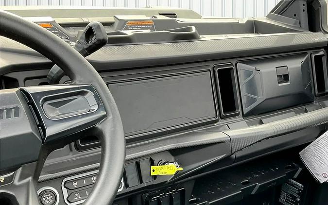2026 Can-Am SSV DEF XMR 65 HD11 GN 26 XMR HALF DOORS HD11