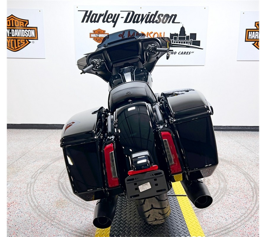 2024 Harley-Davidson Street Glide FLHX VIVID BLACK