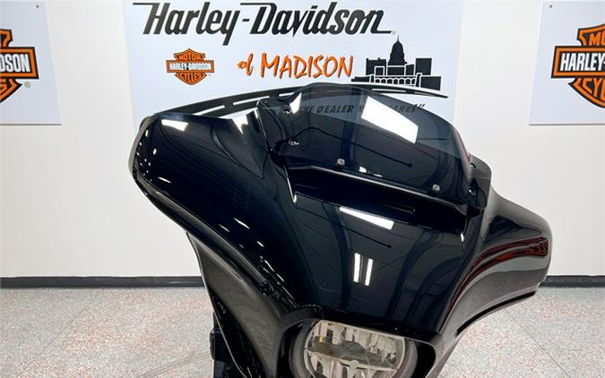 2024 Harley-Davidson Street Glide FLHX VIVID BLACK