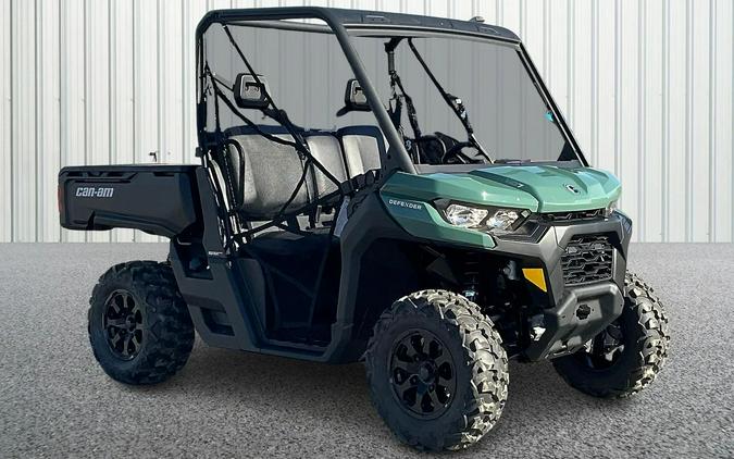 2026 Can-Am SSV DEF DPS 62 HD7 GN 26 DPS HD7