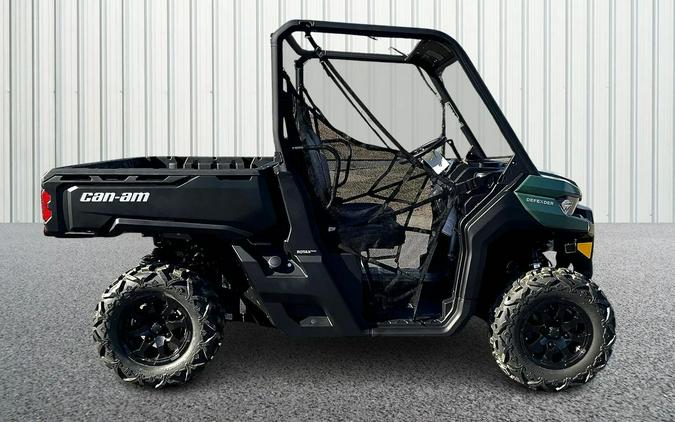 2026 Can-Am SSV DEF DPS 62 HD7 GN 26 DPS HD7