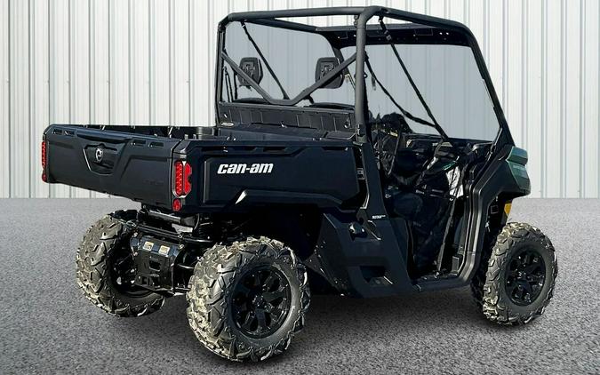 2026 Can-Am SSV DEF DPS 62 HD7 GN 26 DPS HD7