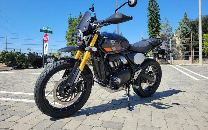 2026 Triumph Scrambler 400 XC Storm Grey
