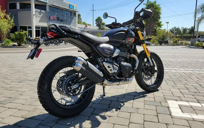 2026 Triumph Scrambler 400 XC Storm Grey