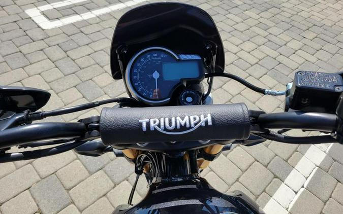 2026 Triumph Scrambler 400 XC Storm Grey