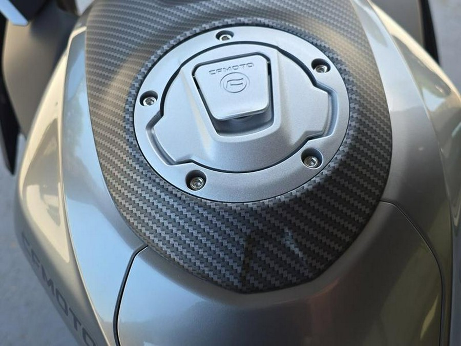 2026 CFMOTO 300SS