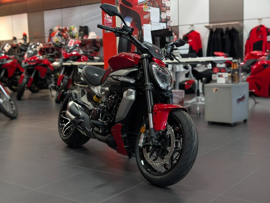 2026 Ducati XDiavel V4