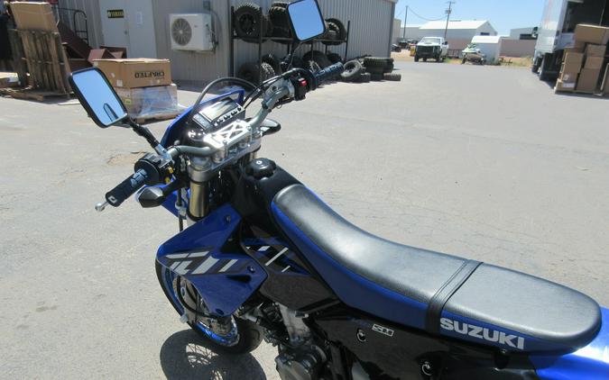 2023 SUZUKI DR-Z400SM