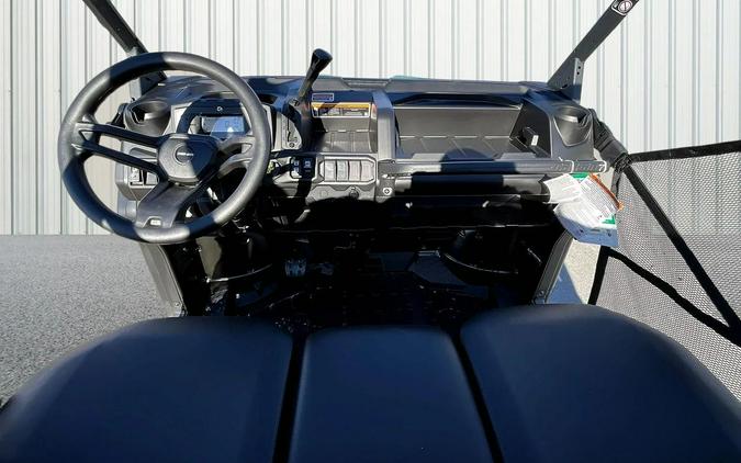 2026 Can-Am SSV DEF MAX DPS 62 HD7 GN 26