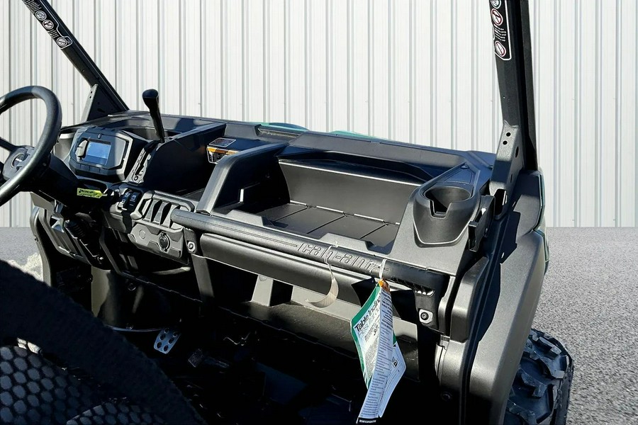 2026 Can-Am Defender MAX DPS HD7