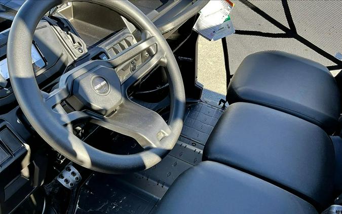 2026 Can-Am SSV DEF MAX DPS 62 HD7 GN 26