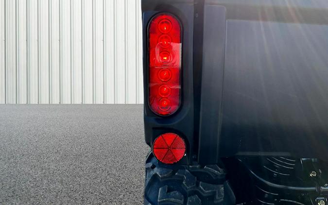 2026 Can-Am SSV DEF MAX DPS 62 HD7 GN 26