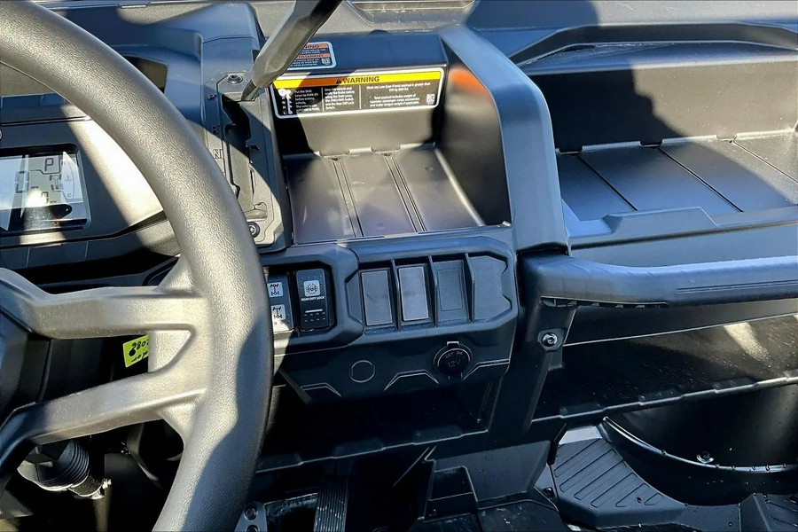 2026 Can-Am Defender MAX DPS HD7