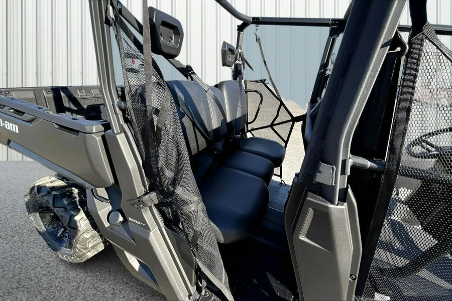 2026 Can-Am Defender MAX DPS HD7