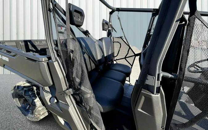 2026 Can-Am SSV DEF MAX DPS 62 HD7 GN 26