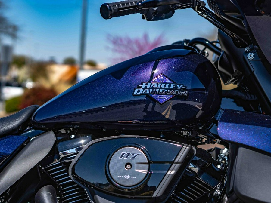 FLHXU 2025 Street Glide® Ultra