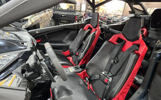 2025 CAN-AM MAVERICK R MAX X RS 999T DCT