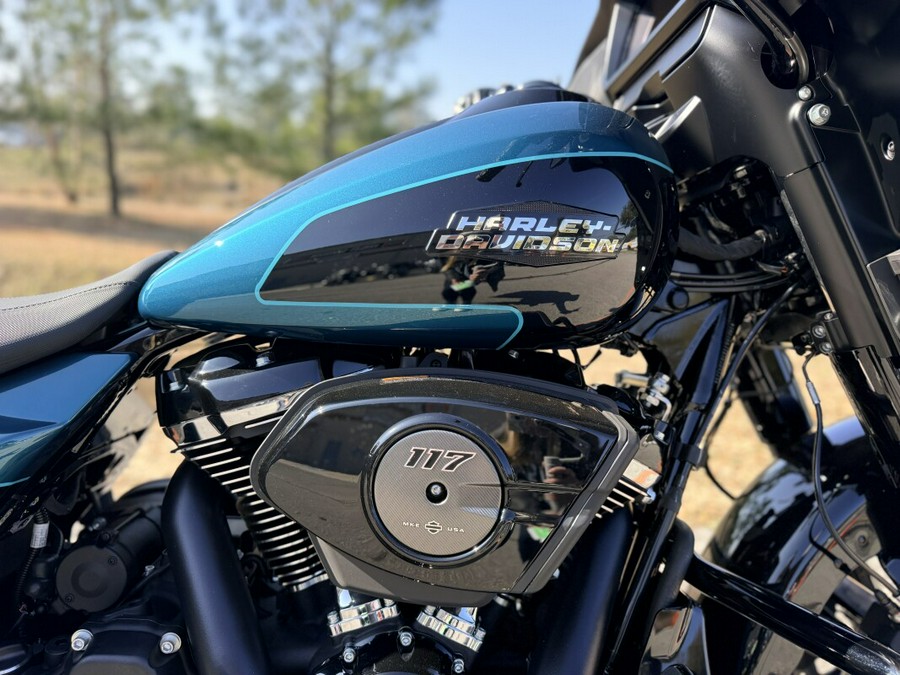 2026 Harley-Davidson® FLHX Street Glide®