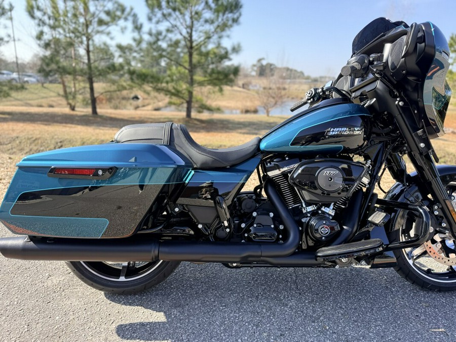 2026 Harley-Davidson® FLHX Street Glide®