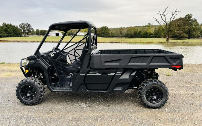 2026 Can-Am® Defender PRO XT HD10