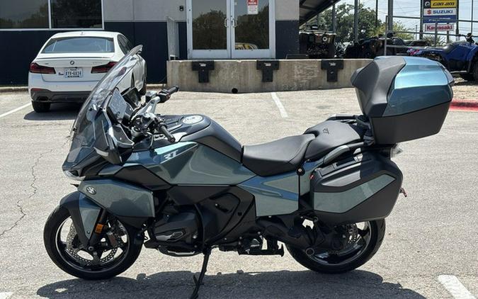 2026 BMW R 1300 RT Option 719 Camargue