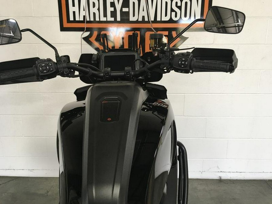 2023 Harley-Davidson® RA1250 - Pan America™ 1250