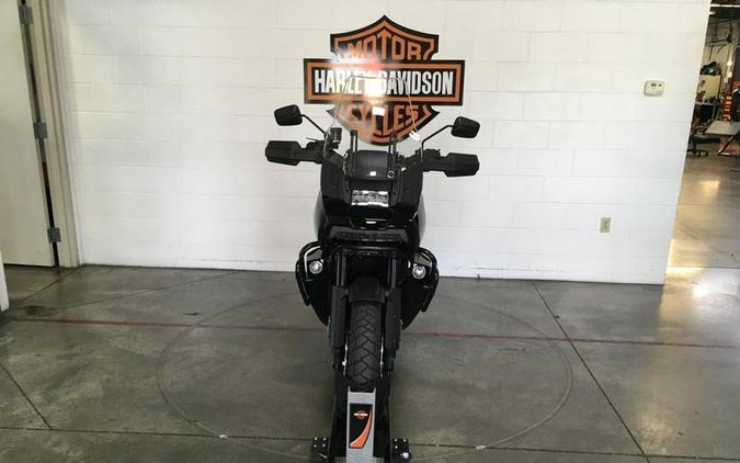 2023 Harley-Davidson® RA1250 - Pan America™ 1250