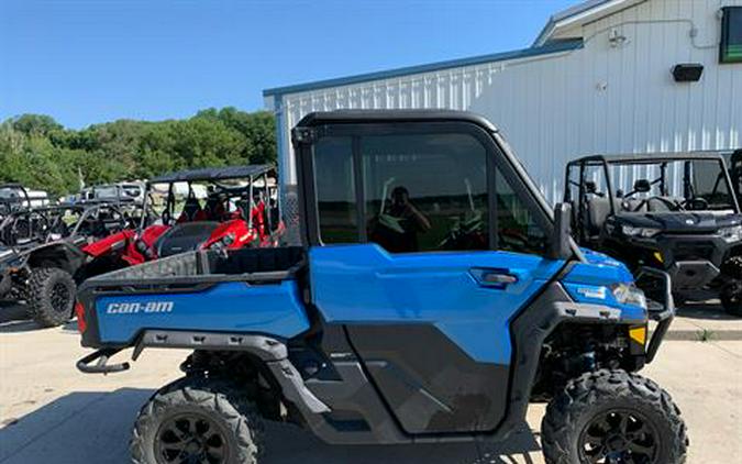 2022 Can-Am Defender Limited CAB HD10