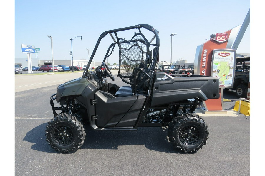 2025 Honda Pioneer 700 Deluxe