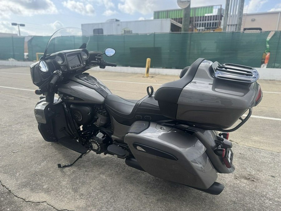 2025 Indian Roadmaster Dark Horse W/Powerband Audio Heavy Me