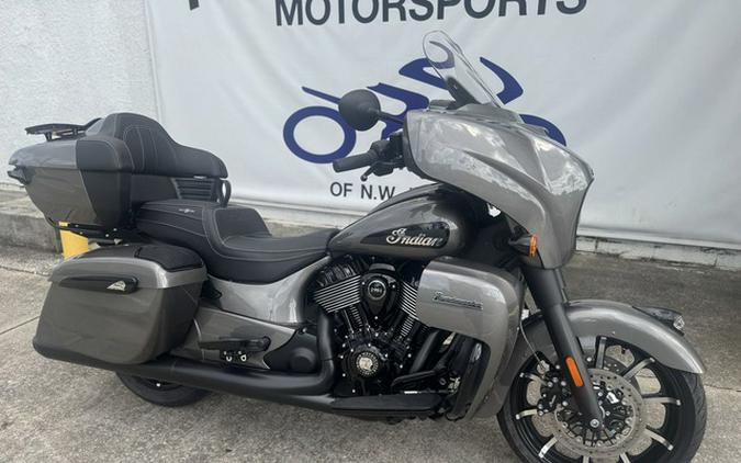 2025 Indian Roadmaster Dark Horse W/Powerband Audio Heavy Me