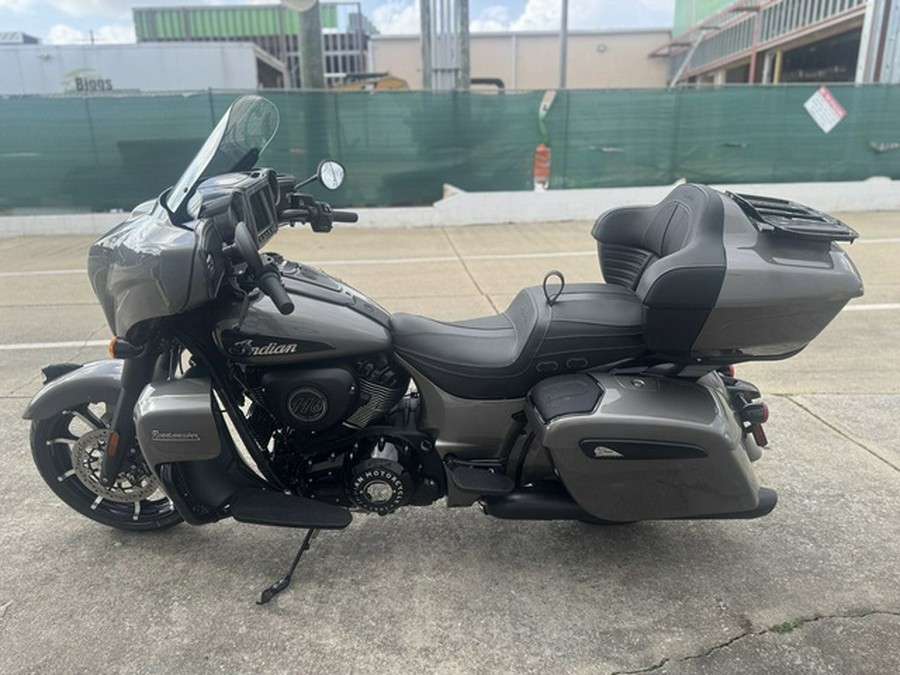 2025 Indian Roadmaster Dark Horse W/Powerband Audio Heavy Me