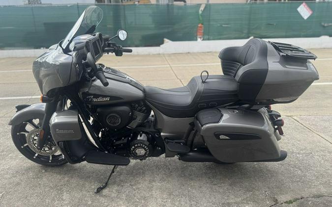 2025 Indian Roadmaster Dark Horse W/Powerband Audio Heavy Me