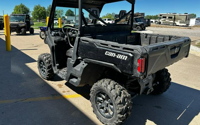 2023 Can-Am Defender XT HD10