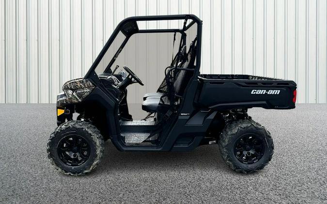 2026 Can-Am SSV DEF DPS 62 HD7 CA 26 DPS HD7