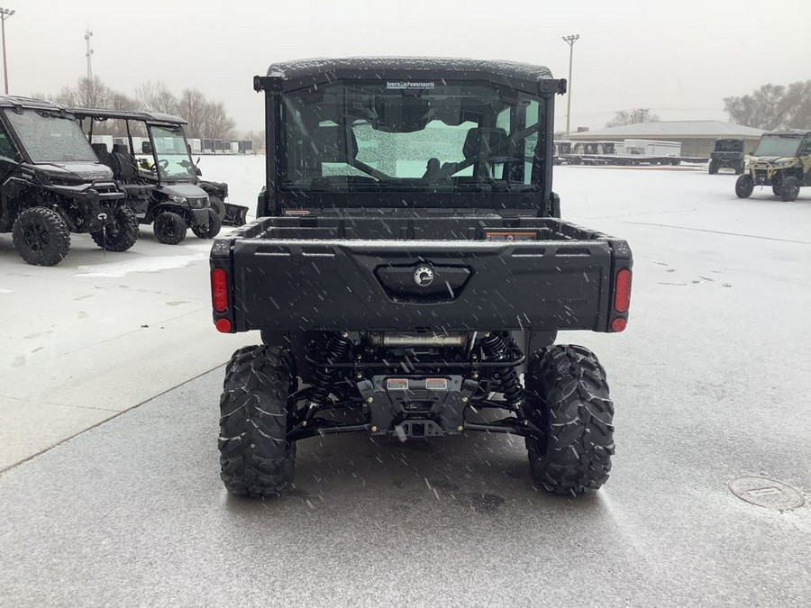 2026 Can-Am Defender MAX DPS™ CAB HD10