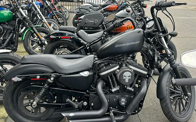 Harley-Davidson® Iron 883™ 2010 XL 883N 405407T BLACK DENIM