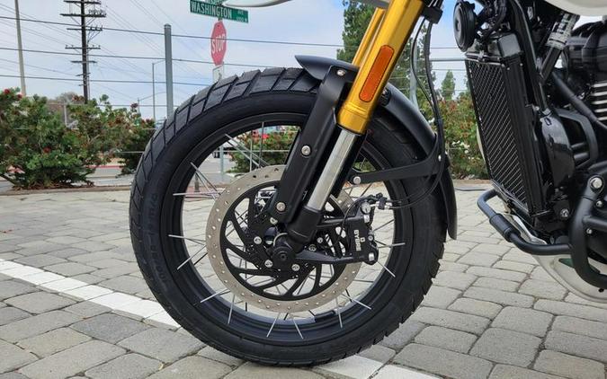 2026 Triumph Scrambler 400 XC Vanilla White