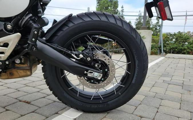 2026 Triumph Scrambler 400 XC Vanilla White