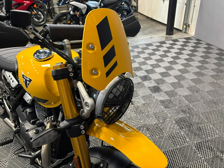 2026 Triumph Scrambler 400 XC